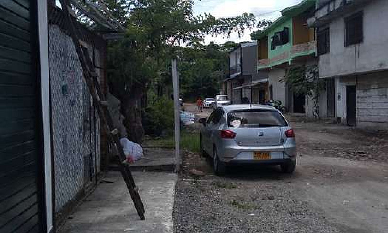 Vendo Casa-Bodega Ki...