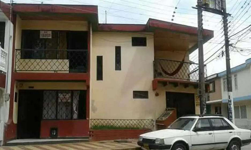 Hermosa Casa De Dos ...