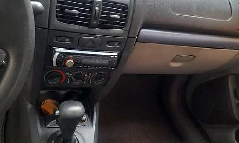 Vendo Renault Symbol...