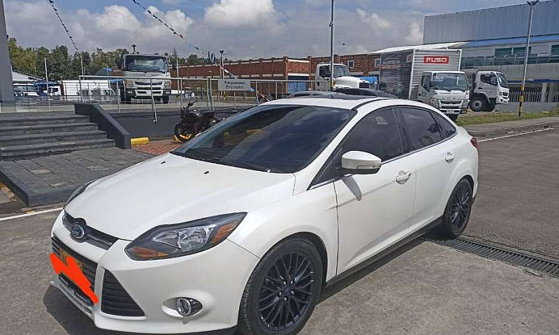 Ford Focus Titanium ...