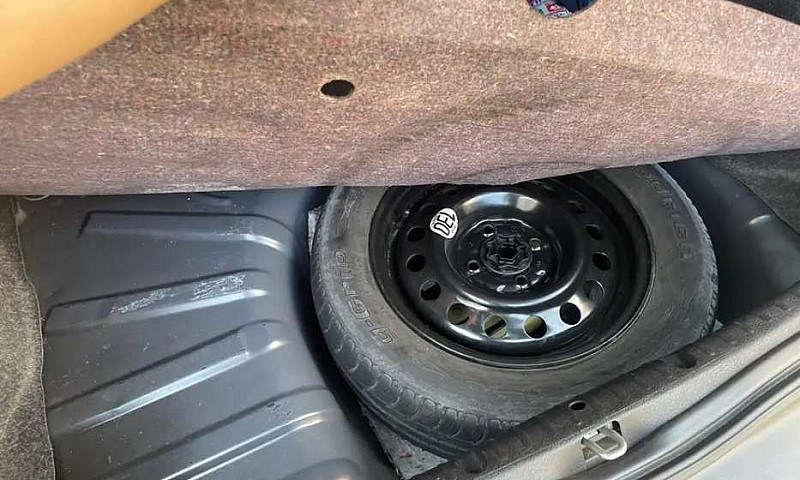 Renault Clio 2010...