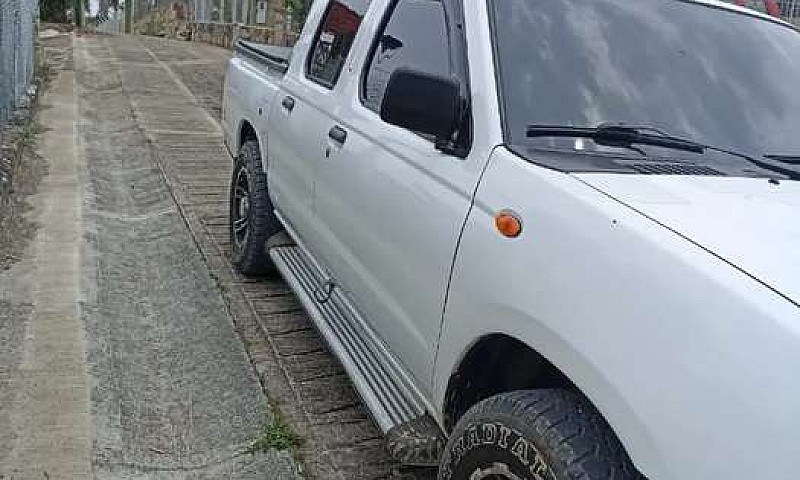 Nissan Frontier Gaso...