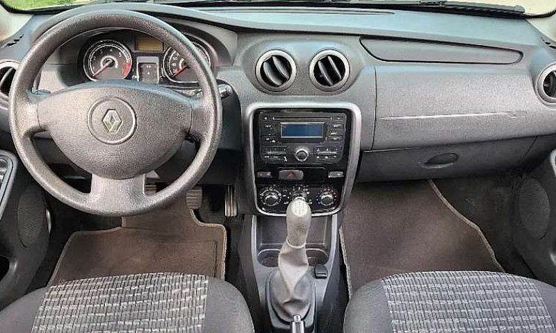 Renault Sandero Dyna...