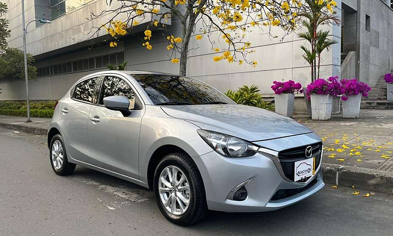Mazda 2 Touring 2018...