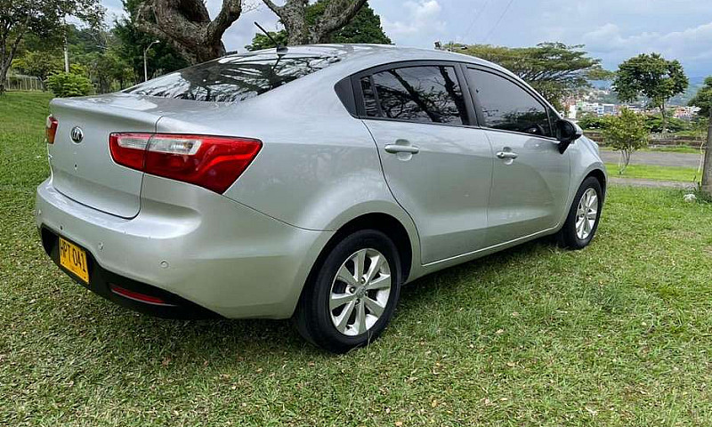 Kia Rio 2014...