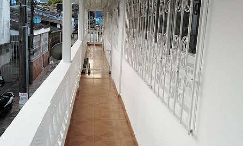 Casa Con Renta Villa...