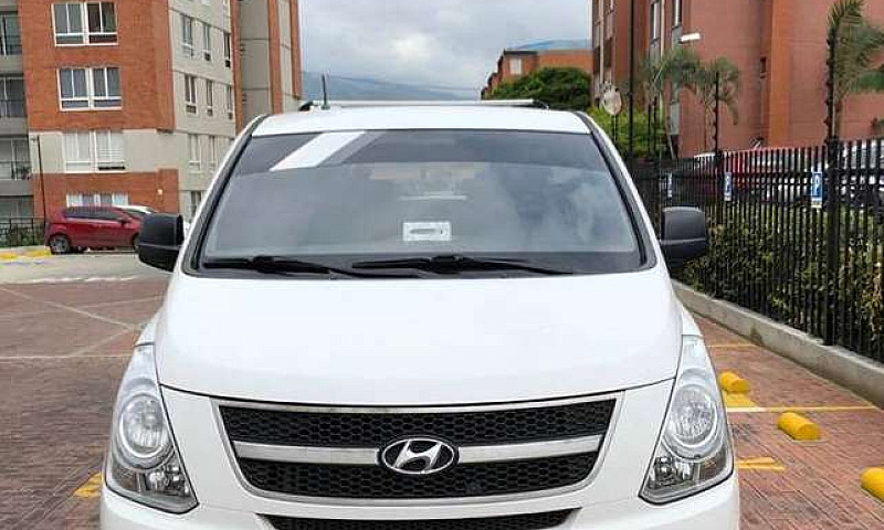 Hyundai H1 2012...