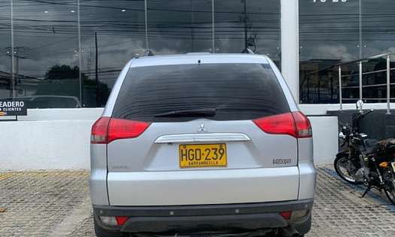 Mitsubishi Nativa Di...