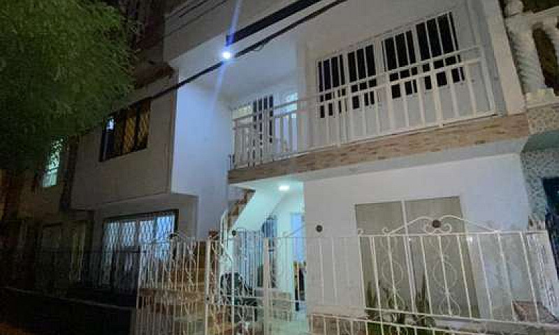 Vendo Hermosa Casa 3...