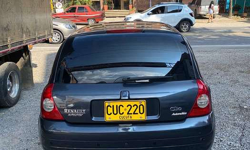 Renault Clio 1.6 Per...
