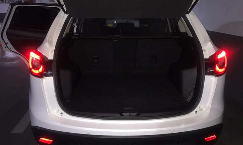 Mazda Grand Touring ...