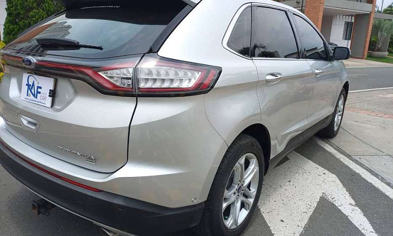 Ford Edge 4X4...