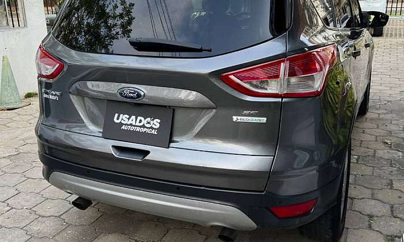 Vendo Ford Escape...