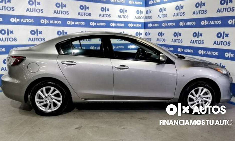 Mazda	3 Sedan  2014...