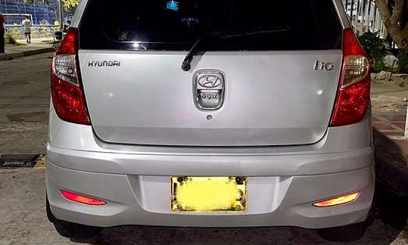 Hyundai I10 Modelo 2...