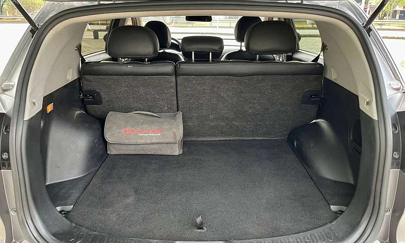 Kia Sportage Revolut...