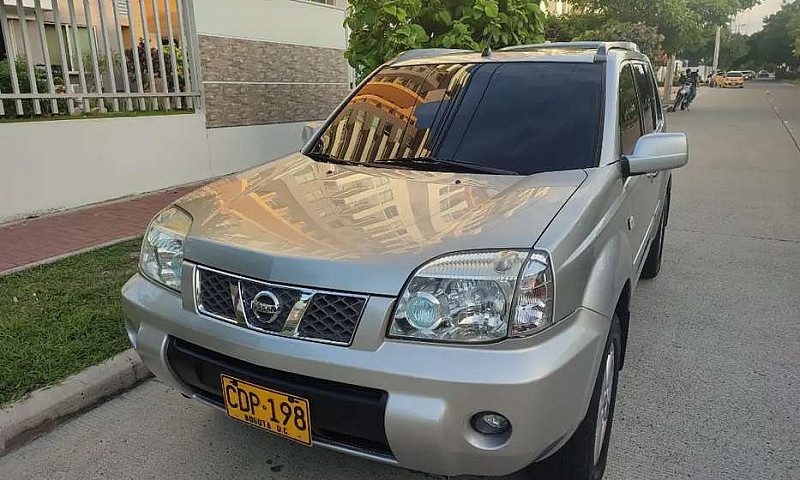 Nissan Xtrail 2007 L...