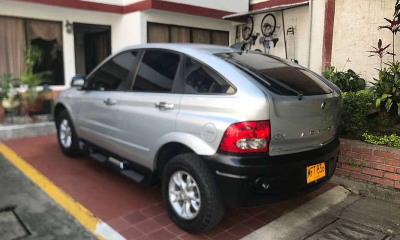 Vendo Ssangyong Acty...