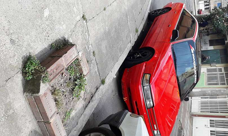 Vendo Mazda Asahi...
