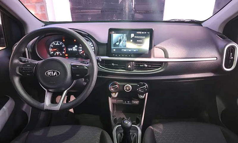 Kia Picanto Zenith 2...