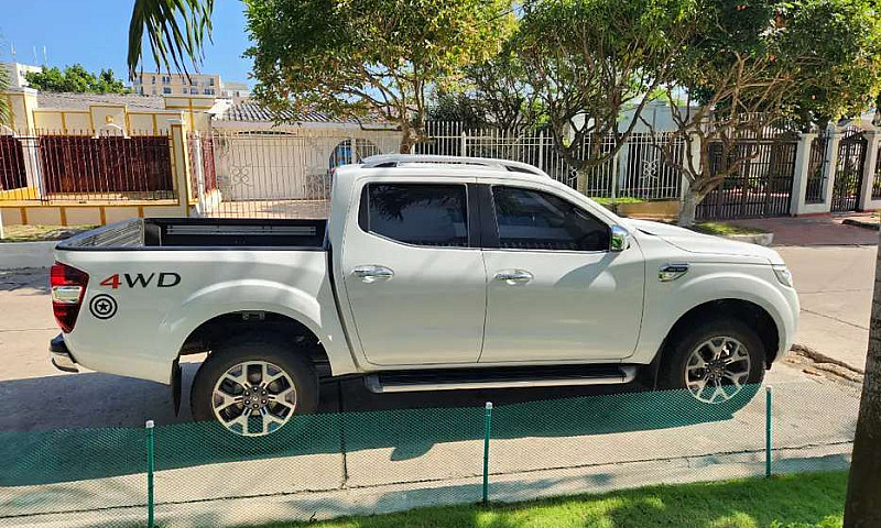 Renault Alaskan 2017...