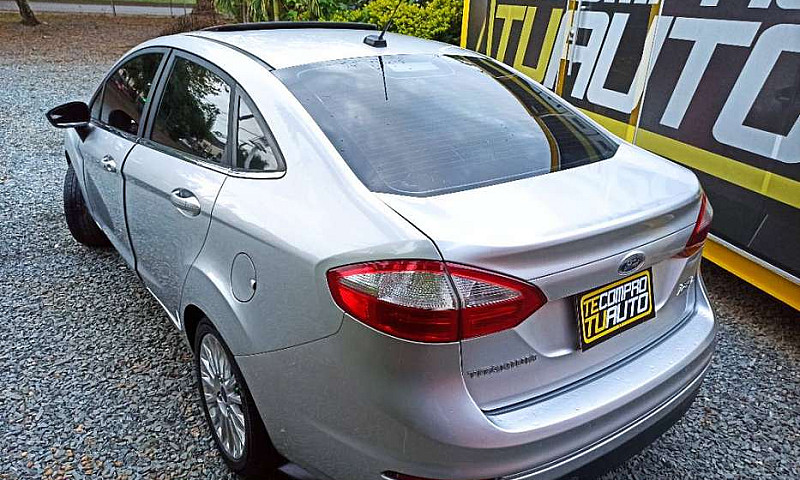 Ford Fiesta 2016 Mt ...