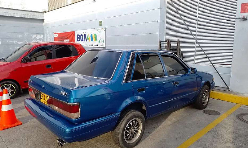 Vendo Mazda 323 Nx...