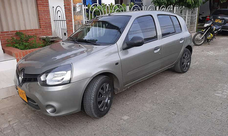 Renault Clio Style...