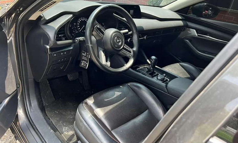 Mazda 3 Grand Tourin...