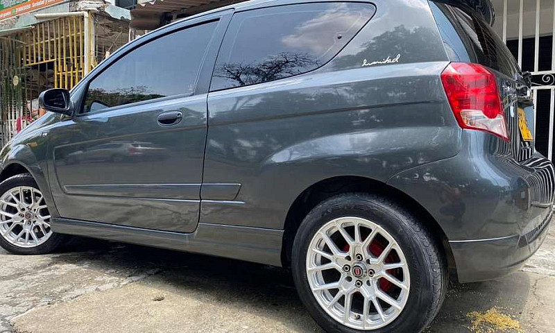 Aveo Gti Limited 200...