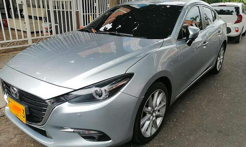 Mazda 3 Grand Tourin...