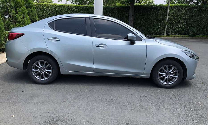 Mazda 2 Touring Mec ...