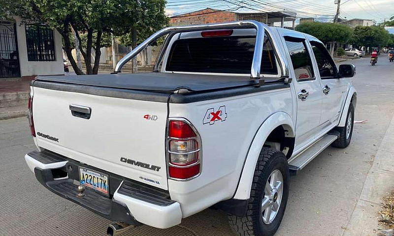 Vendo Chevrolet Dmax...