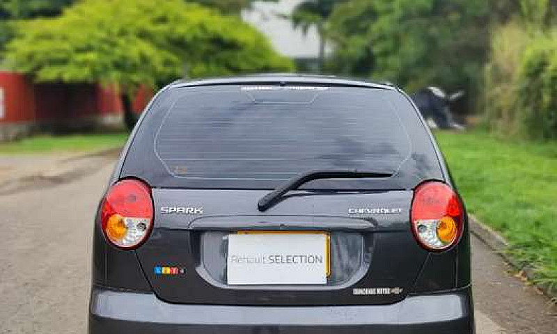 Chevrolet Spark Life...