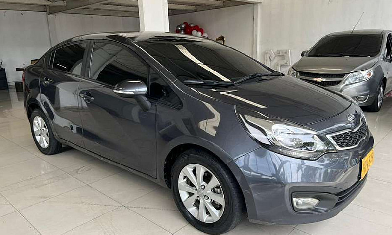 Kia Rio Automatico...