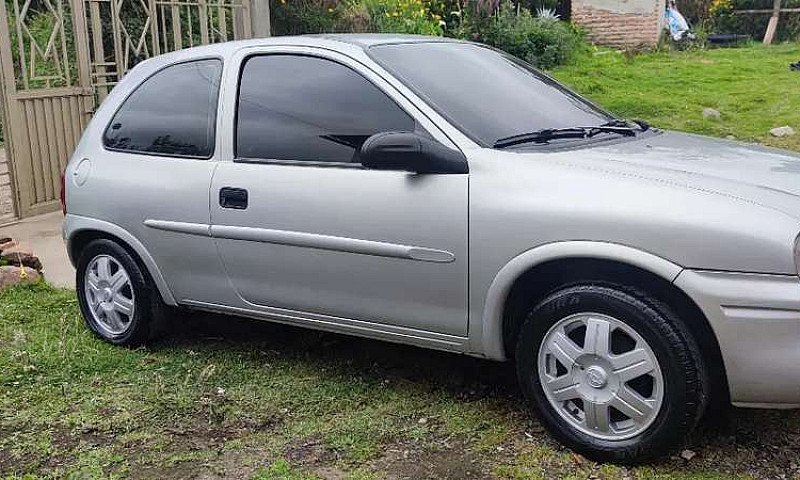 Se Vende Corsa 2006 ...