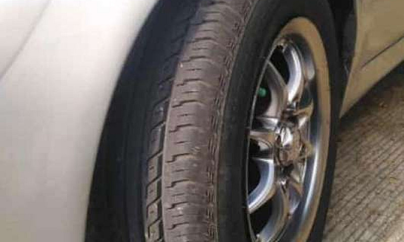 Carro Spark Ls Hermo...