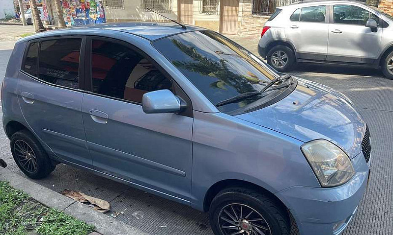 Vendo Kia Picanto 20...