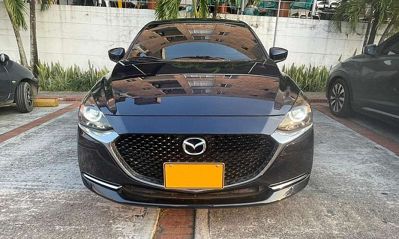 Mazda 2 Grand Tourin...