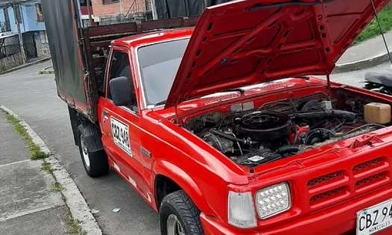 Mazda B2000 1995...
