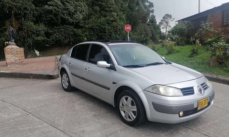 Vendo Renault Megane...