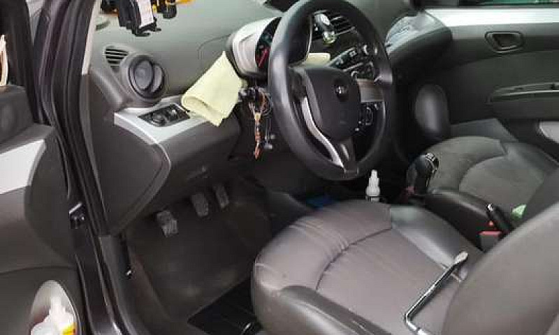 Vendo Spark Gt Model...