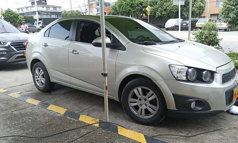 Vendo Chevrolet Soni...