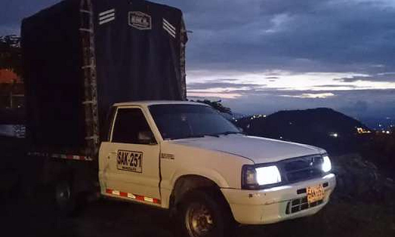 Se Vende Camioneta...