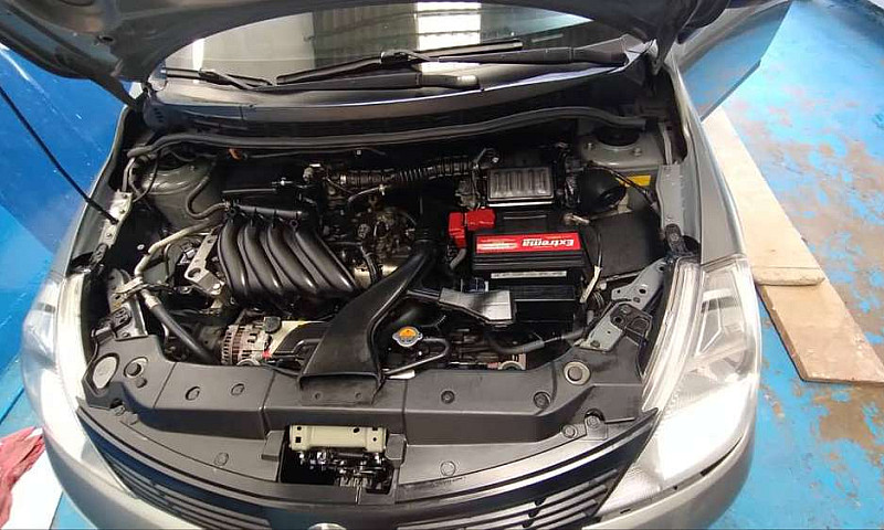 Nissan Tiida Como Nu...