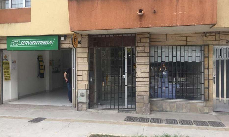 Vencambio Casa Con D...