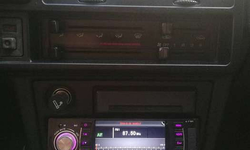 Mazda 323 Nei 1999 F...