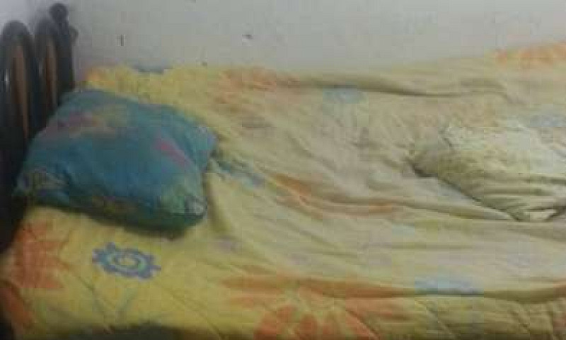 Se Alqua Habitacion ...