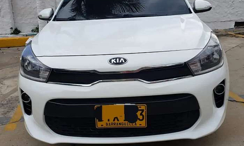 Hermoso Kia Río Auto...