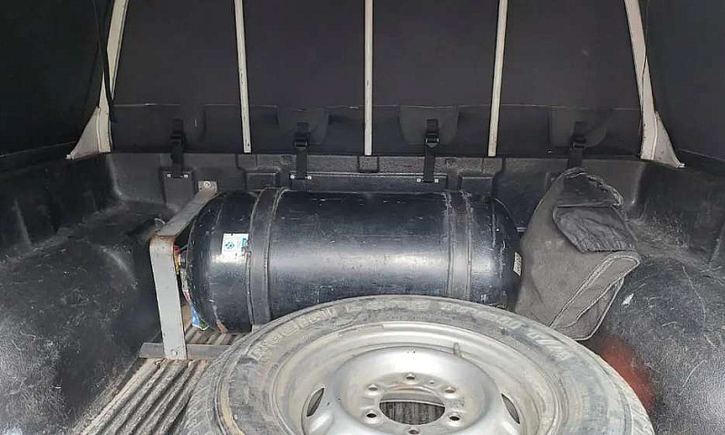 Vendo Carro Nissan D...